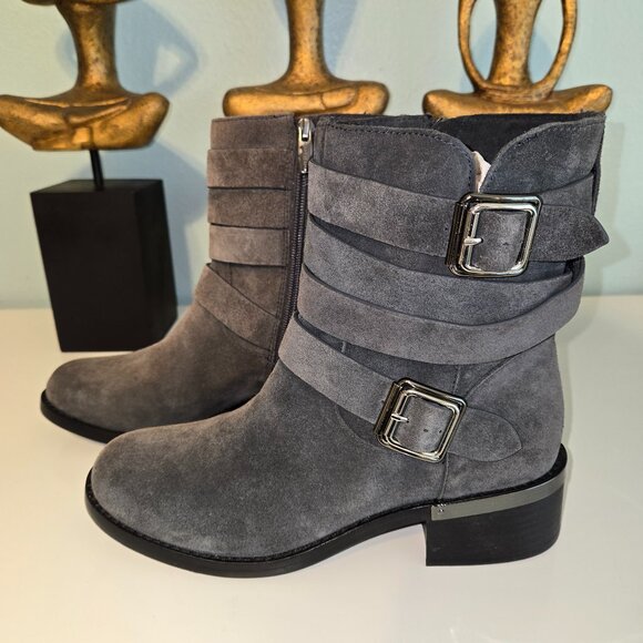 Vince Camuto Webey Booties - New w/o Box - Picture 1 of 9